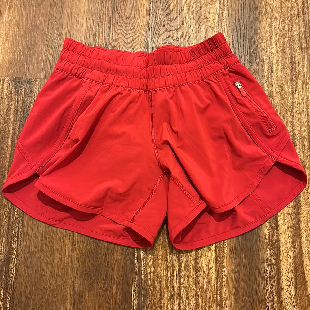 Lululemon shorts size 4